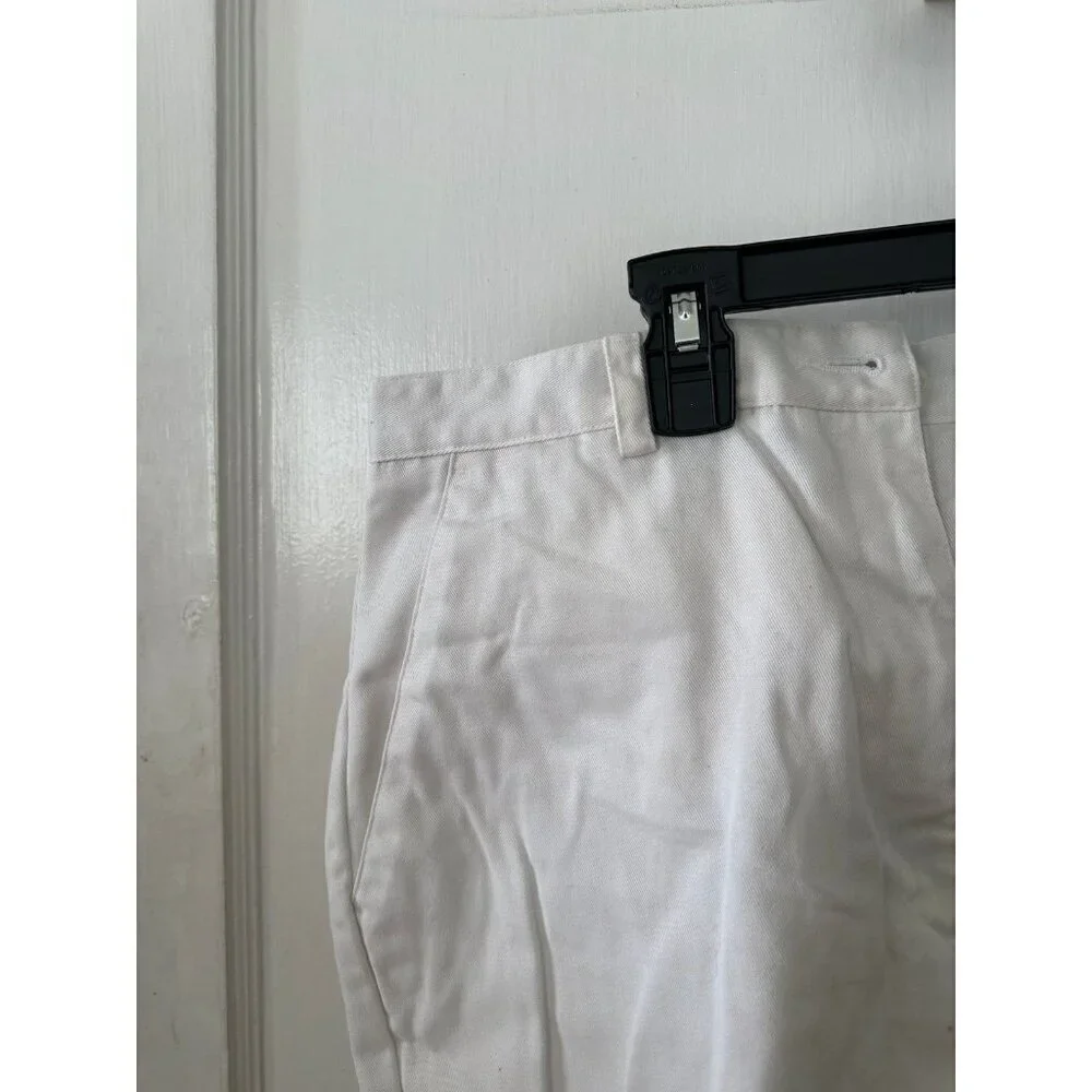Liz Claiborne women’s size 12 white shorts